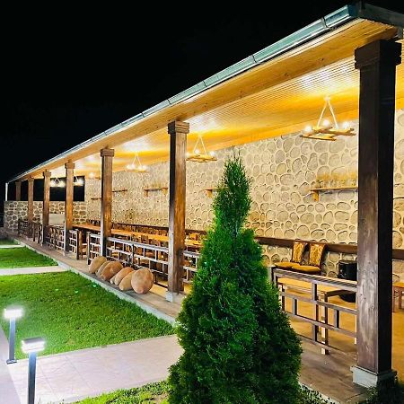 Lara Hotel Goris Eksteriør bilde